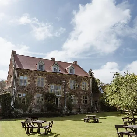 Guest house Ruswarp Hall - (adults Only)