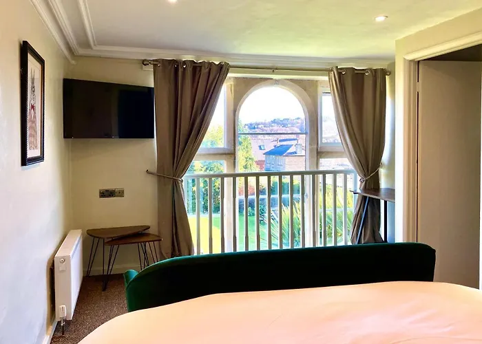 Ruswarp Hall - (adults Only)