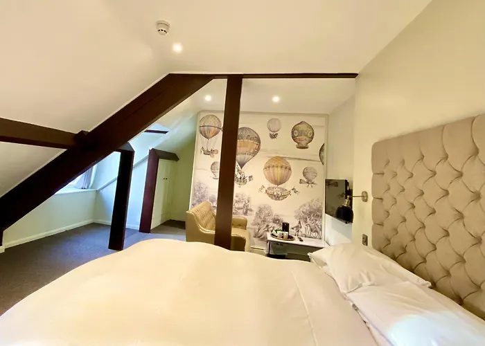 Ruswarp Hall - (adults Only) Guest house Whitby