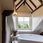 Ruswarp Hall - (adults Only) 4*