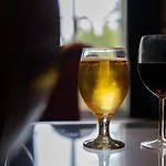 بيت ضيافة Ruswarp Hall - (adults Only)
