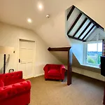 Ruswarp Hall - (adults Only) ゲストハウス